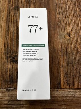Anua 77+ Heartleaf Soothing Toner - White with Green Accent